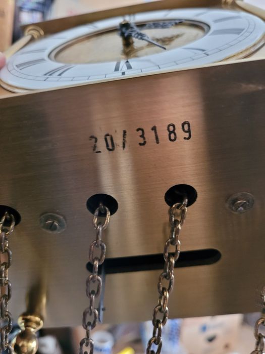 Немски механичен часовници  НАМАЛЕНИЕ