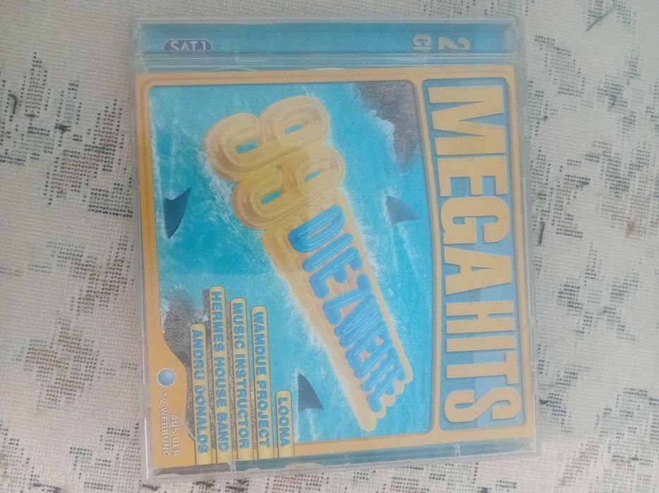 Pachet 3 CD muzica selectii, Megahits 99 (2 CD) + Megahits 98 (1 CD)