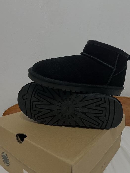 Botine Ugg Classic Ultra Mini