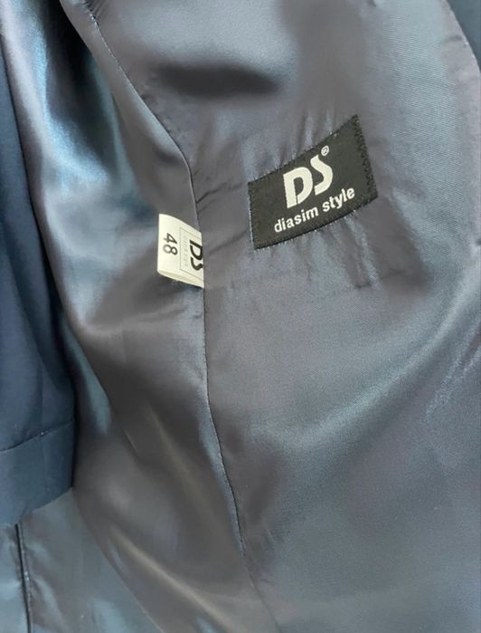 Costum bleumarin barbati