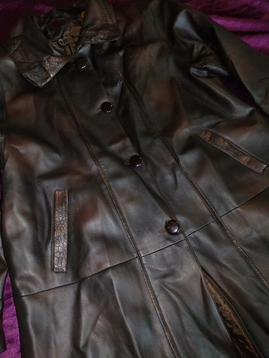 Palton de piele negru