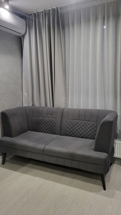 Диван двухместный. Серый