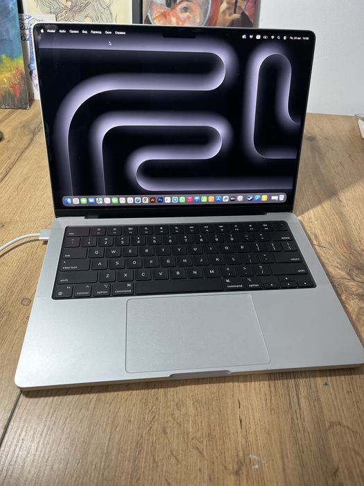 Apple MacBook Pro 14 2023 M3 /18 Гб /SSD 512 Гб