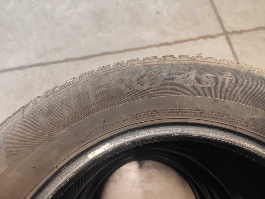 2бр.зимни гуми 215/60/16 Hankook
