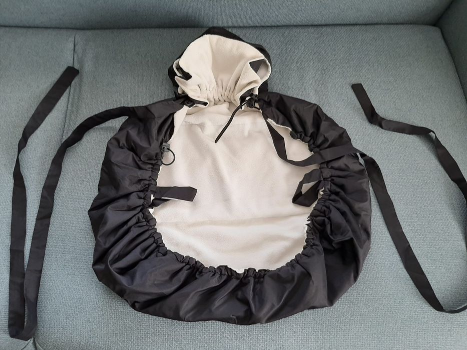 Vând port bebe ergonomic ISARA