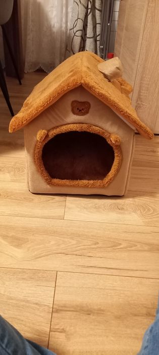 Căsuță pliabilă pentru pisică/ câine de talie mică NOUĂ