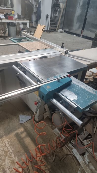 Форматно-раскроечный станок