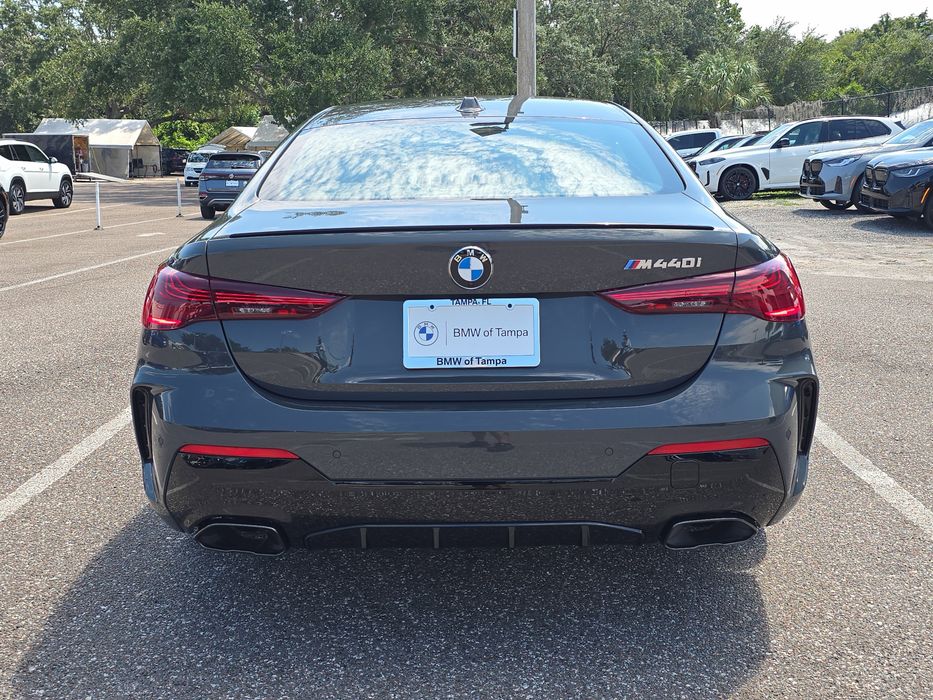 BMW M440i xDrive