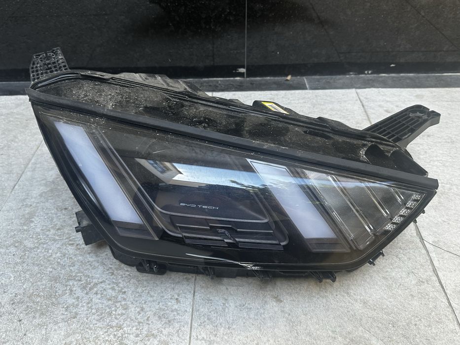 Byd Seagull правая Фара