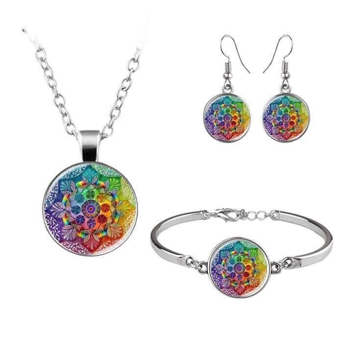 Разпродажба на бижута по 2,5€