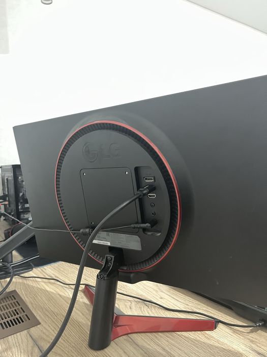 Монитор LG 144hz