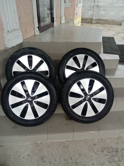 Продается диск с летней шиной R16