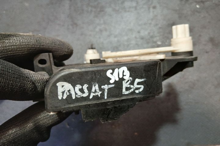 Motoras clapeta aeroterma 1J2907511A 1J2907511A Volkswagen VW Passat