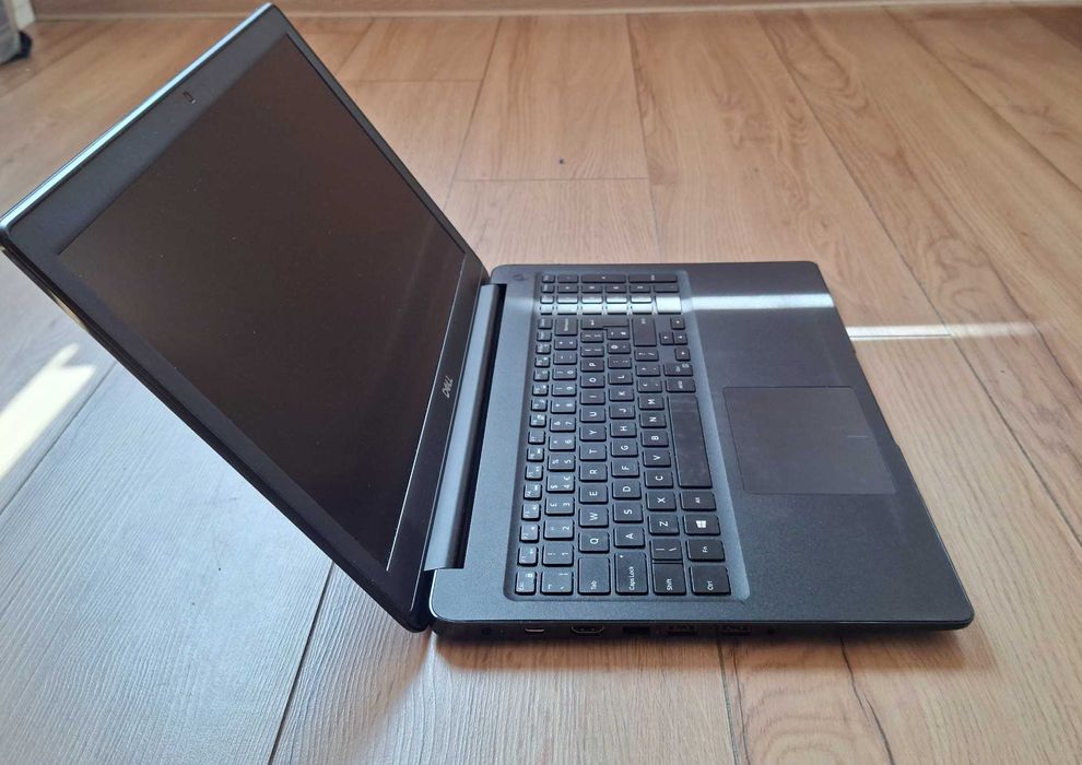 15.6' Dell Latitude 3500 Intel Core i5-8265u/12GB DDR4/256GB SSD/Подсветка