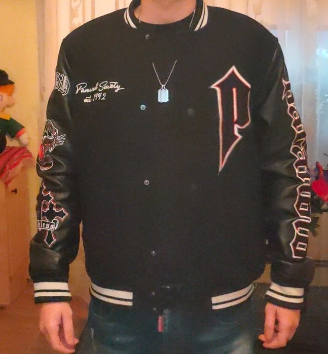 Jacheta cu maneci de piele