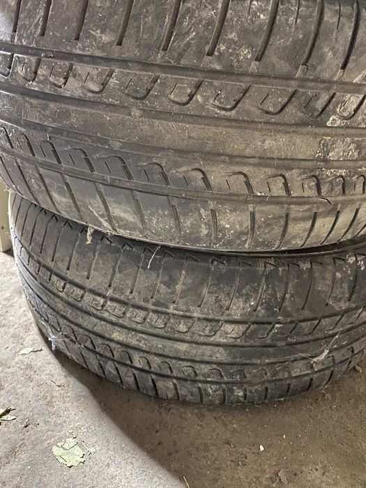 Продам резину 225/6015