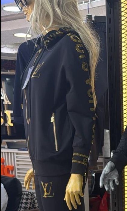 Treninguri dama Louis Vuitton, diverse mărimi, super calitate