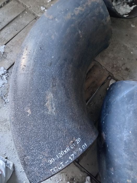 Продам отводы 426х8мм