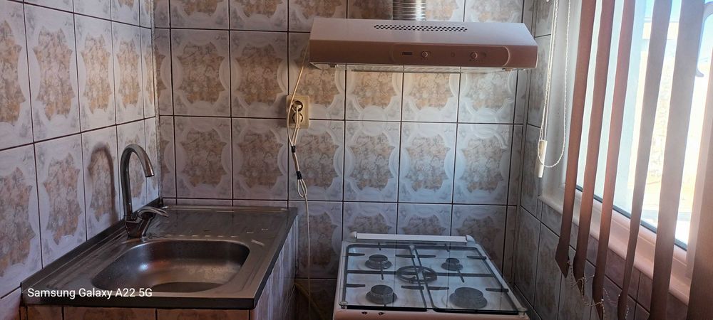 Închiriez ap.2 camere, Radu Negru, mobilat, simplu