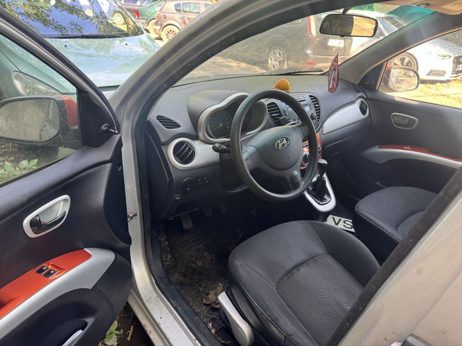 HYUNDAI i10 2012 — imagine 5