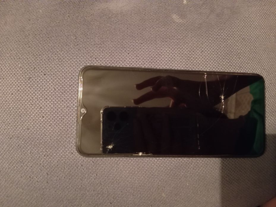 Продаю телефон в хорошем состоянии