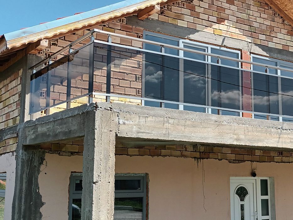 Алуминиеви парапети