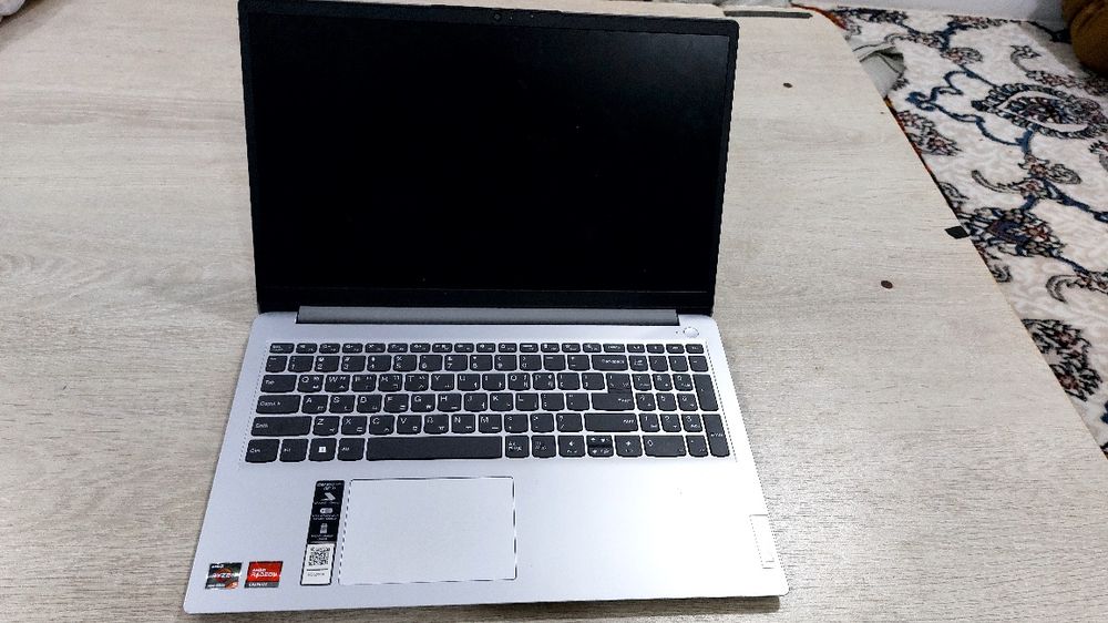 Office noutbuk lenova