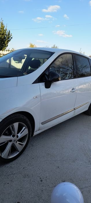 De vânzare Renault grand scenic