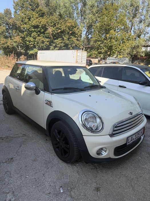 Mini Cooper 1.6 122cp