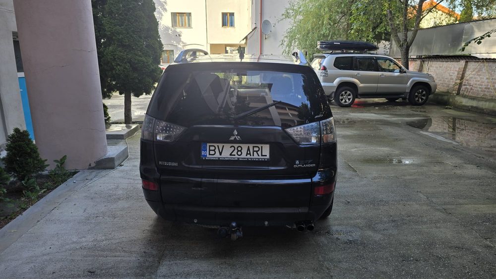 Mitsubishi outlander 2009