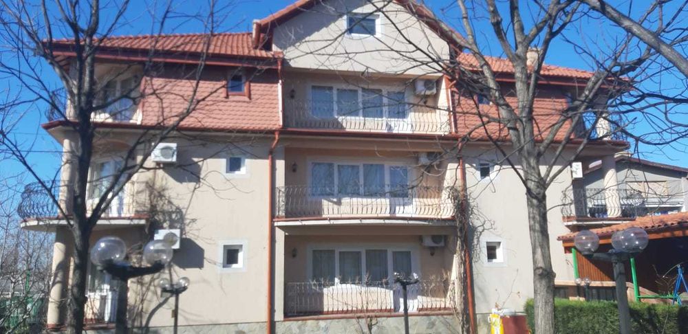 Vila Eforie Nord (demisol+parter+etaj+mansarda)+teren PROPRIETAR