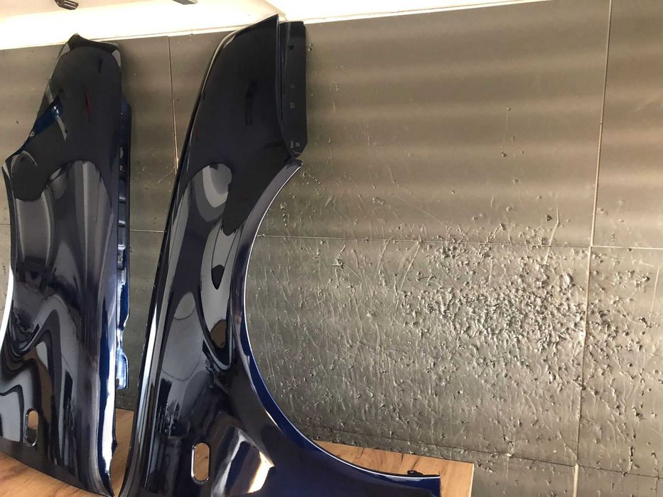 Aripa Fata Dreapta & Stanga VW Golf 4 IV An 1998-2004 (LB5N Albastru)