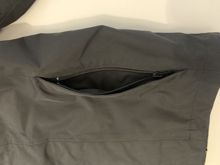 Geacă Helly Hansen 8 ani 128 cm ca nouă