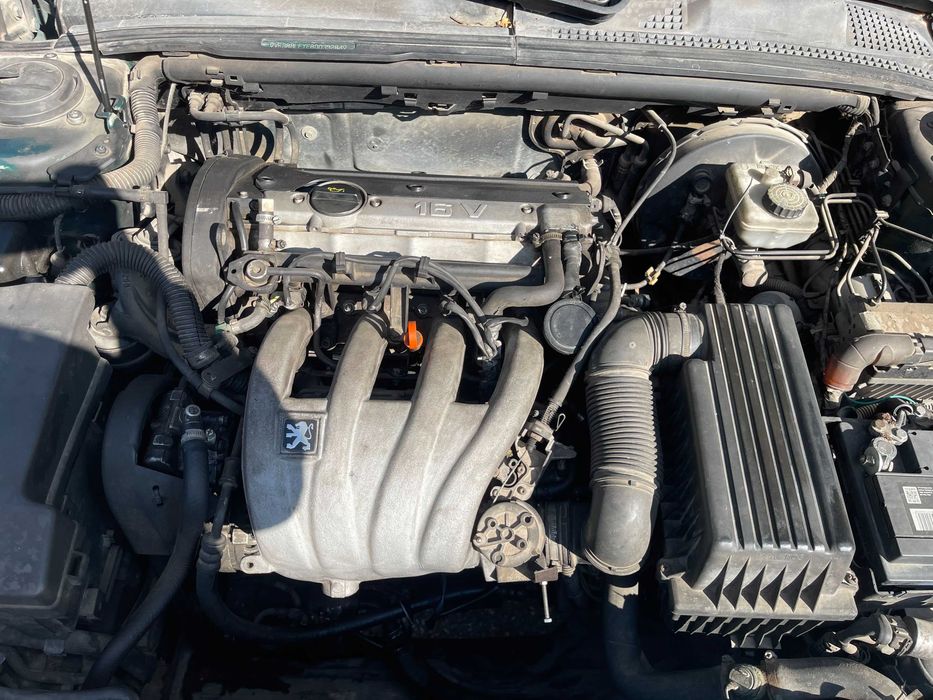 Peugeot 406 1.8 бензин 118