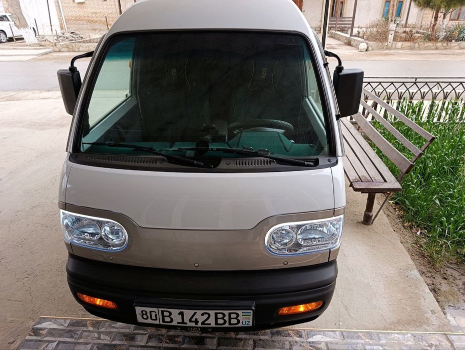 Янги дамас сотилади