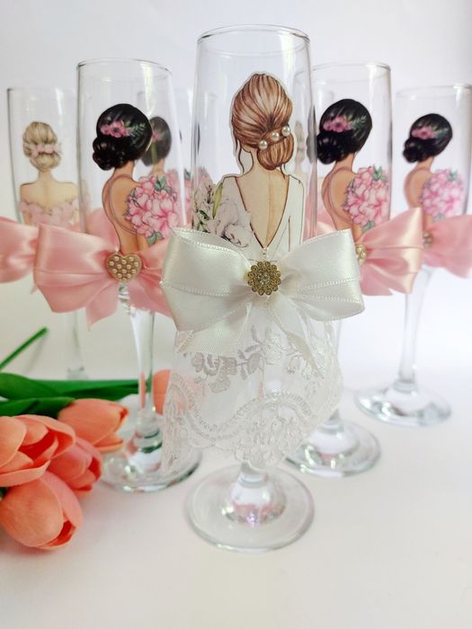 Чаши за моминско парти