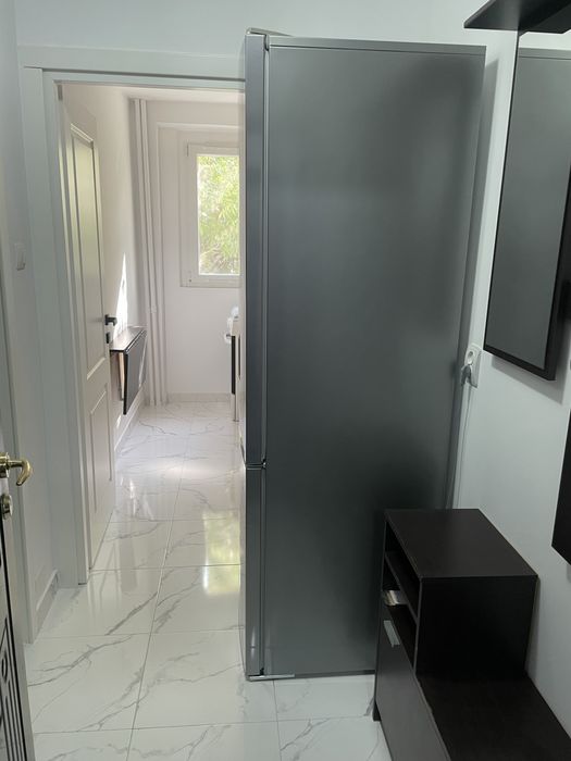 Inchiriez apartament 2 camere