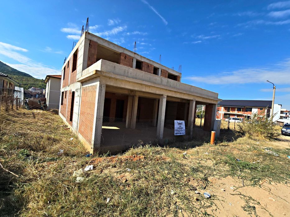 Продава се Къща в Асеновград - 391 кв.м за 550 €/кв.м - Снимка #10