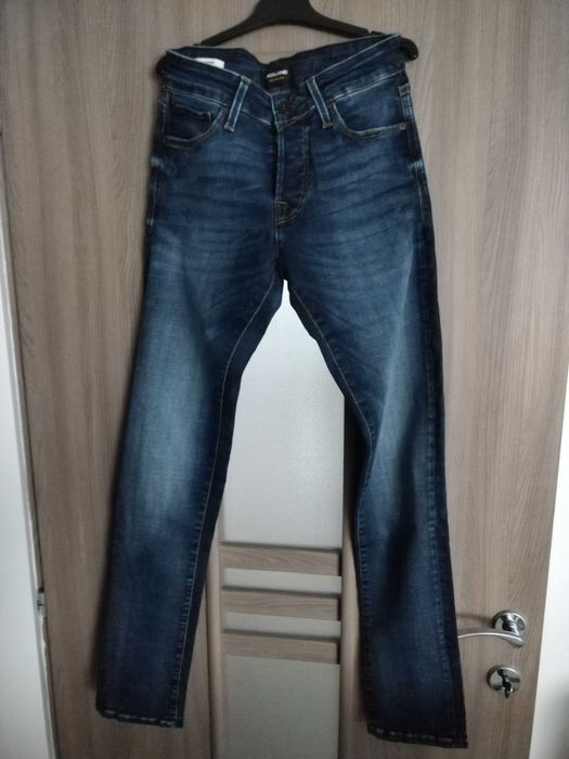 vand blugi Jack and Jones, de baieti
