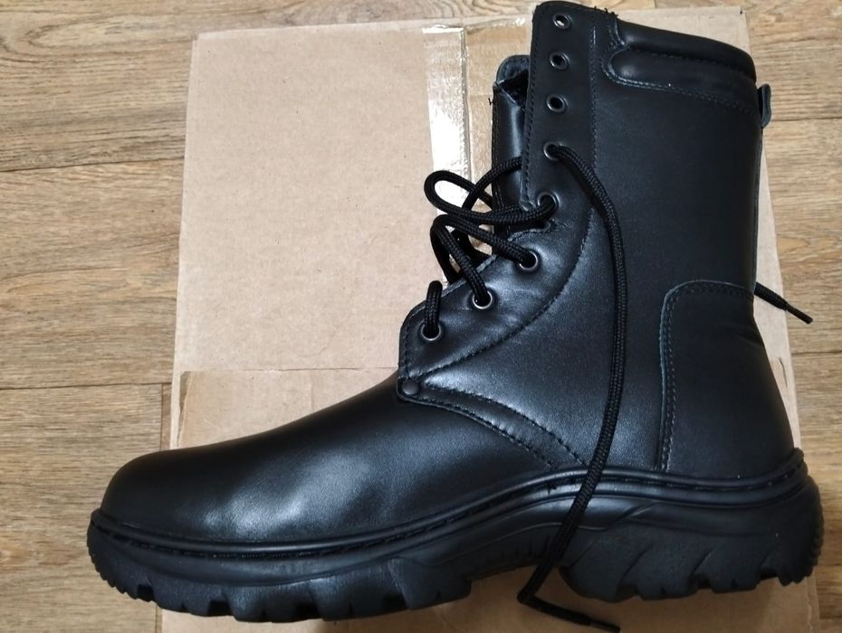 Берцы . Новый. Зима. 41 размер