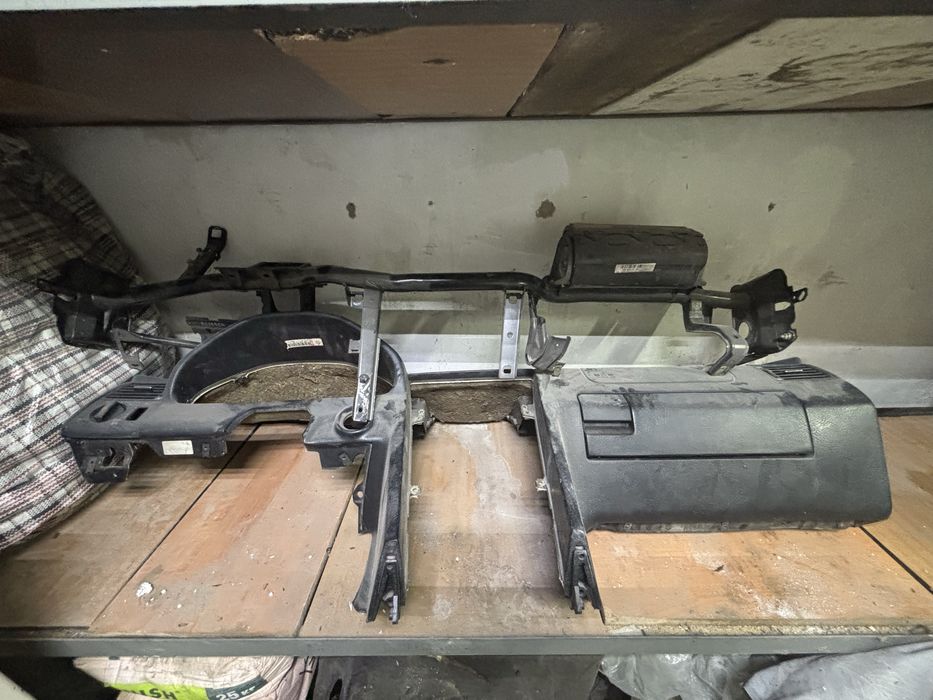 Панель на мерседес бенз С200