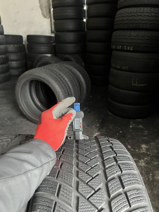 4 anvelope de iarna 235/45/18 Vredestein 6.5 mm!