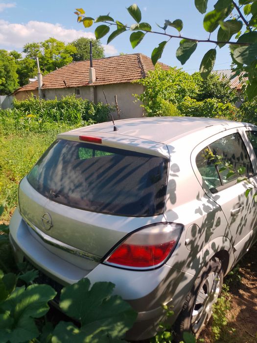 OPEL Astra 2005 — imagine 5