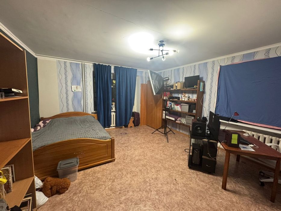 Продам 4 комн.кв, 100 кв.м, 2/3