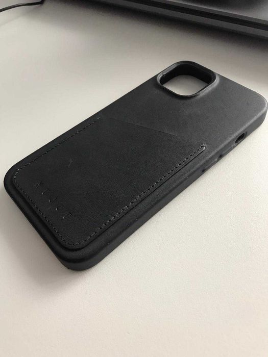 Vand Husa Iphone 13 - Mujjo