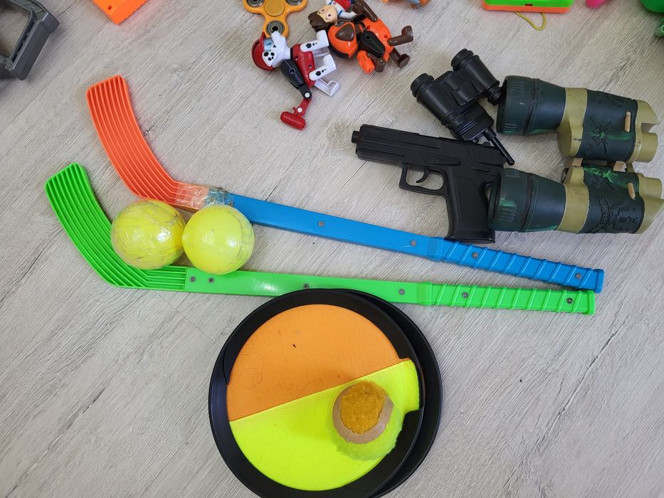 Игрушки для мальчика