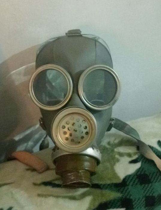Продаю противогаз