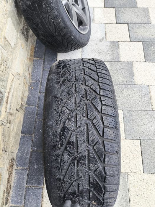 Джанти с гуми 225/45/17, 5x120