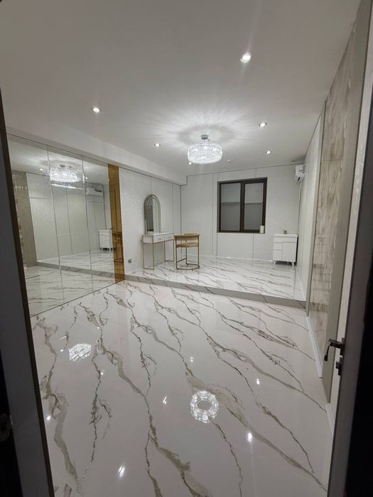 Аренда под Салон 25кв.м! Метро Минор! 400у.е