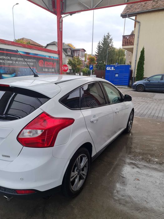 FORD Focus 2013 — imagine 3